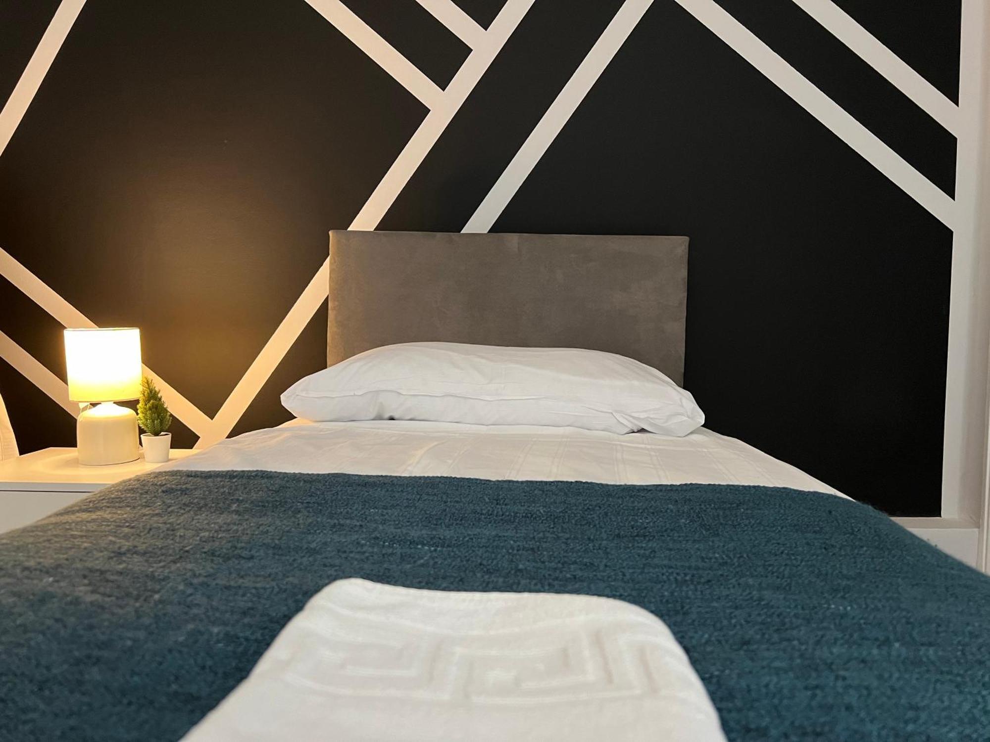 דירות לונדון Comfy Entire Flat In Kings Cross מראה חיצוני תמונה